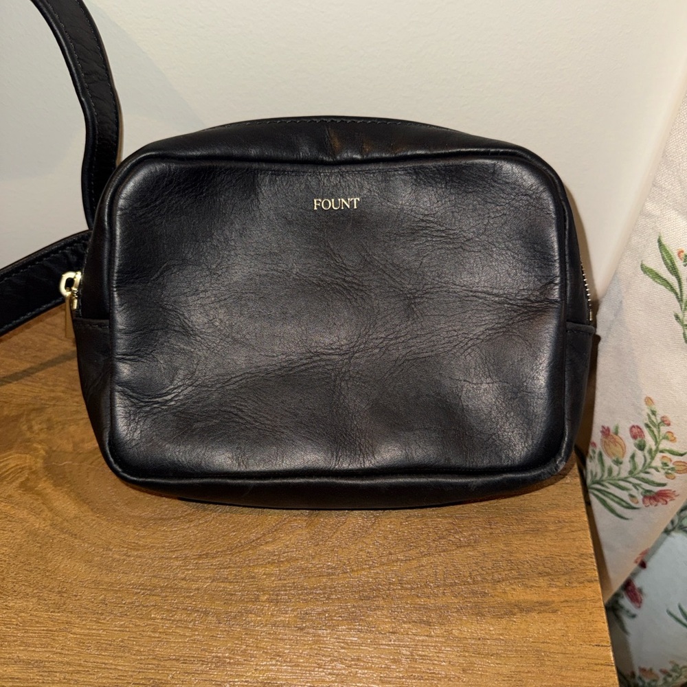 Fount Romy Belt Bag & Jewelry Set - Picture 3 of 16